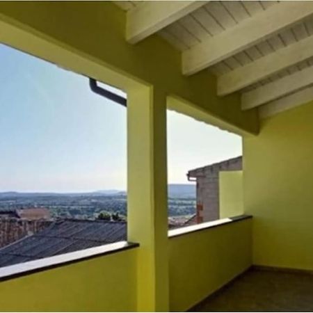 La Casa Del Sole - Casa Vacanze Ури Экстерьер фото