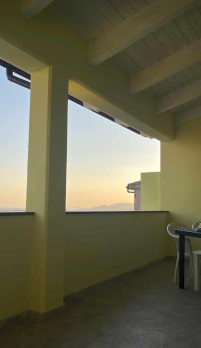 La Casa Del Sole - Casa Vacanze Ури Экстерьер фото
